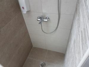 Kopalnica v nastanitvi Apartmani Simić Valjevo