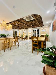 Restaurace v ubytování The Fern Hotel Sunset Town Phu Quoc