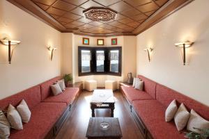Posezení v ubytování Hotel Mirovoli