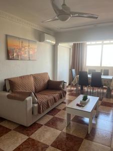 Ruang duduk di Apartalux Palacio del Mar