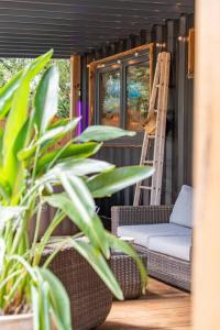 Zahrada ubytování L'Eguilles de Pins + 15 fotografií