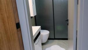 Ένα μπάνιο στο erciyeshouse25 +25 φωτογραφίες