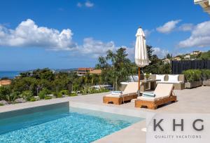 Photo de la galerie de l'établissement Villa Peristeri in Lourdata village!, à Lourdhata