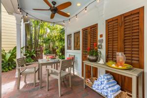 Fotografie z fotogalerie ubytování SUGAR PALM STUDIO at Travelers Palm Inn Key West v destinaci Key West