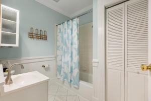 Фотография из галереи THE SIMONTON ROOM at Inn on Fleming Key West в Ки-Уэст