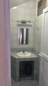 Ένα μπάνιο στο Blok cc 8 nomer 6