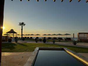 Πισίνα στο ή κοντά στο Three-Bedroom Villa with Private Plunge Pool