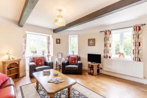 Posezení v ubytování 3 Bed in Hastings oc-h32649