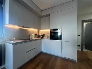 Kuchyň nebo kuchyňský kout v ubytování Elmora Residence Vračar Južni Bulevar