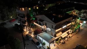 Gambar di galeri bagi Haus Niko Apartments and Suites di Nea Potidaea +52 gambar