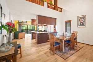 Posezení v ubytování Waikomo Stream Villas 430