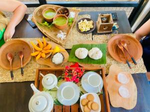 Jídlo v penzionu nebo okolí