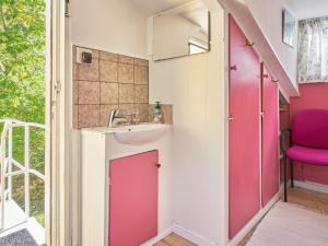 Gallery image of 5 person holiday home in Nexø-By Traum in Neksø