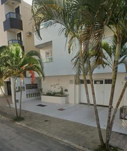 Το κτήριο όπου στεγάζεται  το διαμέρισμα