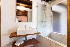 Phòng tắm tại Foresteria Di Villa Tiepolo Passi