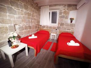 Posedenie v ubytovaní Plaza Stone Apartment