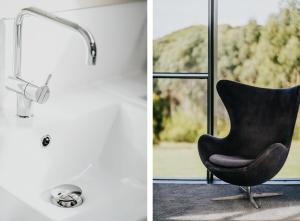 Koupelna v ubytování Alkina Lodge Mira + 50 fotografií
