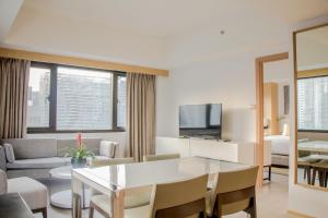 Galeriebild der Unterkunft Seda Bonifacio Global City in Manila + 50 Fotos