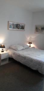 Postel nebo postele na pokoji v ubytování Le Calendal