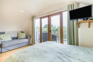 Gallery image of 1 Bed in Garth oc-k32702 in Garth +13 photos