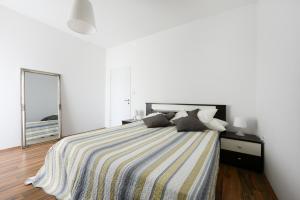 Postel nebo postele na pokoji v ubytování Apartment Becca