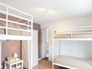 Ένα ή περισσότερα κρεβάτια σε δωμάτιο στο Attractive Holiday Home in Gerin near centre