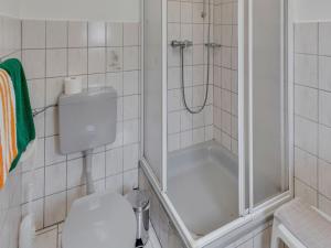 Koupelna v ubytování Pretty apartment in Medebach with adjacent forest