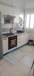 Dapur atau dapur kecil di Les Balcons de la Méditerranée +6 gambar