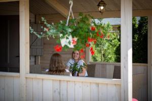 Hosté ubytování Bungalow in Miedzyzdroje with a terrace