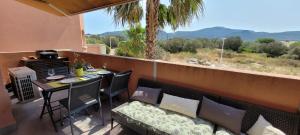 Nespecifikovaný výhled na hory nebo výhled na hory při pohledu z apartmánu + 18 fotografií