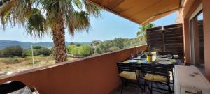 Nespecifikovaný výhled na hory nebo výhled na hory při pohledu z apartmánu