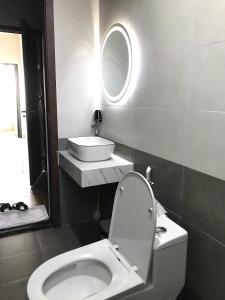 Ένα μπάνιο στο Rêu Home