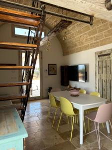 Televiisor ja/või meelelahutuskeskus majutusasutuses Corte Franca