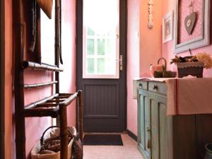 Η κουζίνα ή μικρή κουζίνα στο Charming Gîte in France for a Private Getaway +17 φωτογραφίες