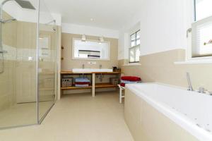 Bilik mandi di Apartments, Wyk auf Foehr