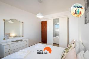 Ένα ή περισσότερα κρεβάτια σε δωμάτιο στο #012 Exclusivo para Famílias, Habijovem by Home Holidays +57 φωτογραφίες