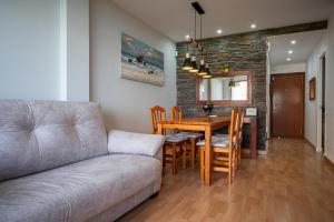 Kuchyň nebo kuchyňský kout v ubytování AT156 Pool, Airco, 5 min from the beach