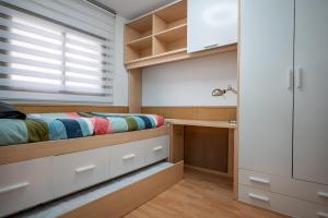 Postel nebo postele na pokoji v ubytování AT156 Pool, Airco, 5 min from the beach + 22 fotografií