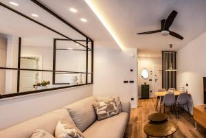 Khu vực ghế ngồi tại Cid III - Apartamentos Burgos Deluxe
