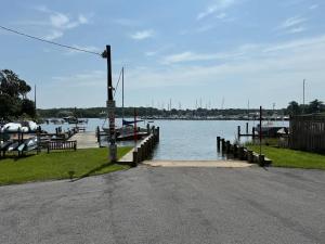 Φυσικό τοπίο κοντά σε αυτή η παραθεριστική κατοικία +19 φωτογραφίες