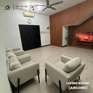 Χώρος καθιστικού στο Cozy Stay At Kotasas Kuantan