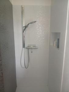 Bilik mandi di Villa Gerald +8 gambar