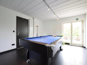 Φωτογραφία από το άλμπουμ του Luxury Villa with Pool σε Beausaint