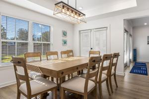 Ảnh trong thư viện ảnh của Wolf Bay Hangout ở Orange Beach +29 ảnh