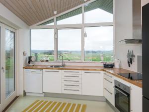 Dapur atau dapur kecil di 8 person holiday home in Ebeltoft-By Traum +13 gambar