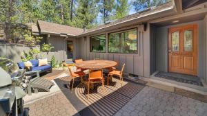 Το κτήριο όπου στεγάζεται  η παραθεριστική κατοικία