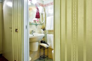 A bathroom at Ca' Della Loggia