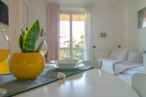 Postel nebo postele na pokoji v ubytování Casa San Lanfranco - Privacy & Comfort