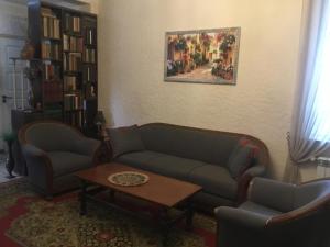 Χώρος καθιστικού στο Maison familiale très confortable à Erevan, Arménie