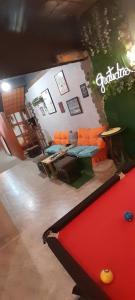 Bàn bi-da tại Fagundes Hostel 2 Itaipuaçu